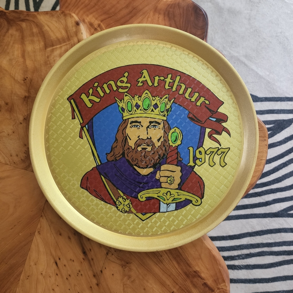 Mardi GRAS King Arthur tray Brand New 14"